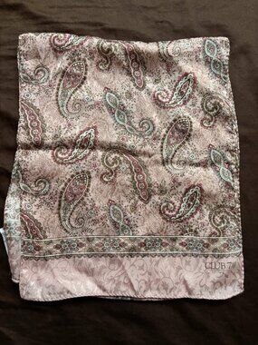 Club 7 Echo 100% silk scarf